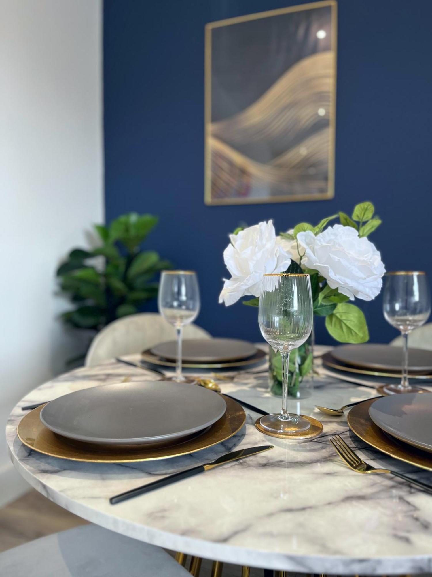 Luxury Norwich City Centre Apartment - Free Parking エクステリア 写真